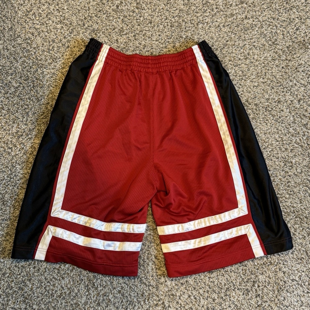 Vintage Nike Sport Shorts Basketball Mens Red Black Medium Y2K Gym Breathable